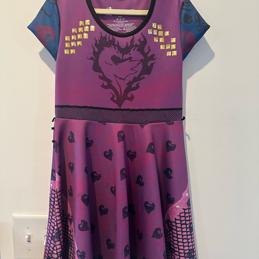 Disney Descendants Mal Short Sleeve Dress